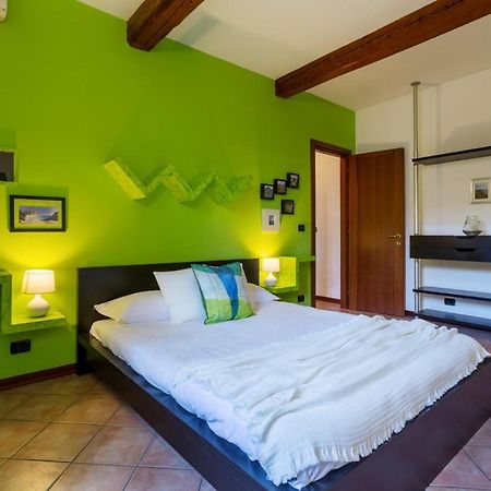 Central Ferrara Apartment Extérieur photo