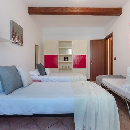 Central Ferrara Apartment Extérieur photo