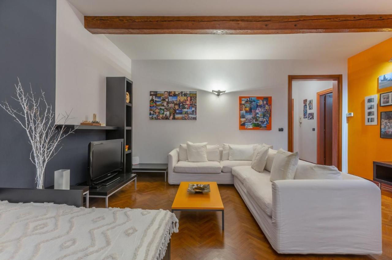Central Ferrara Apartment Extérieur photo