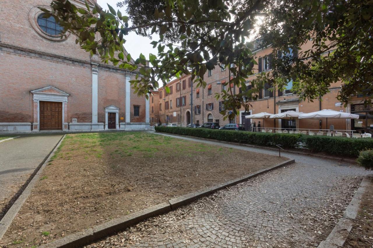 Central Ferrara Apartment Extérieur photo